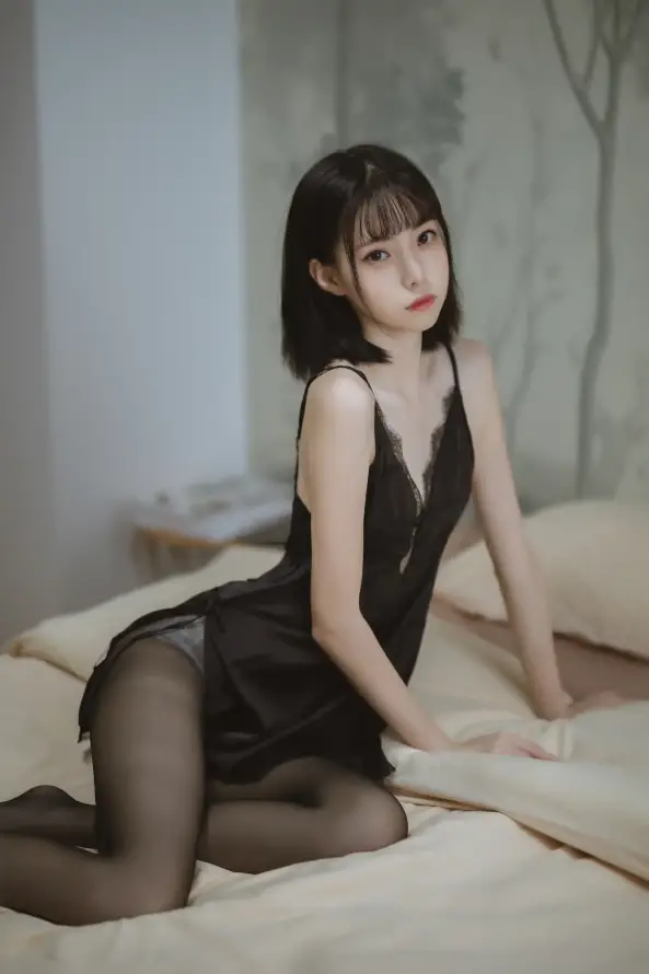 免费免费啪视频在线播放_巨爆乳寡妇中文无码_久久久久久精品免费免费直播